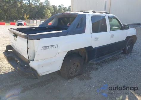 2003 Chevrolet Avalanche 1500 z USA, uszkodzony, nr VIN 3GNEC13T73G129742